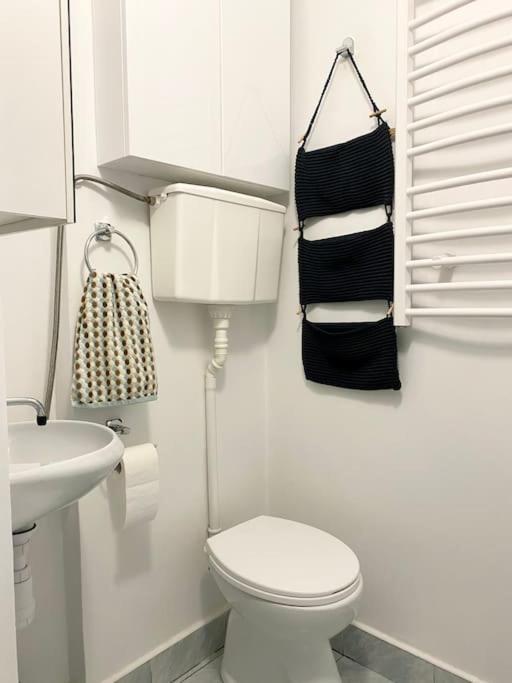 Apartament Na Starej Krowodrzy クラクフ エクステリア 写真